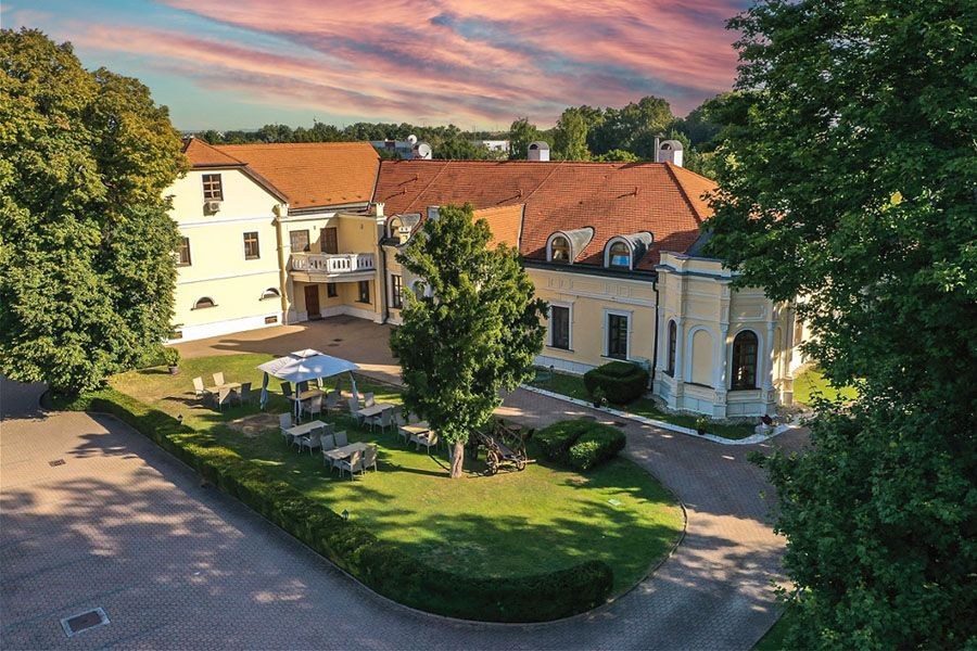 Kaštieľ Dezasse
